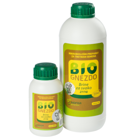 Dva pakovanja mikrobiloškog djubriva BioGnezdo proizvodnje Biofor